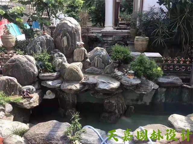 衡阳小型庭院假山鱼池